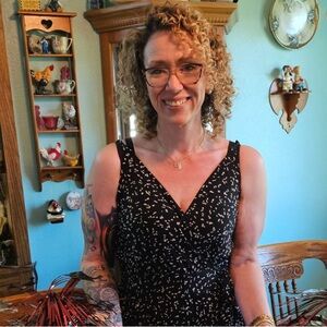 Meet your Posher, Lindy